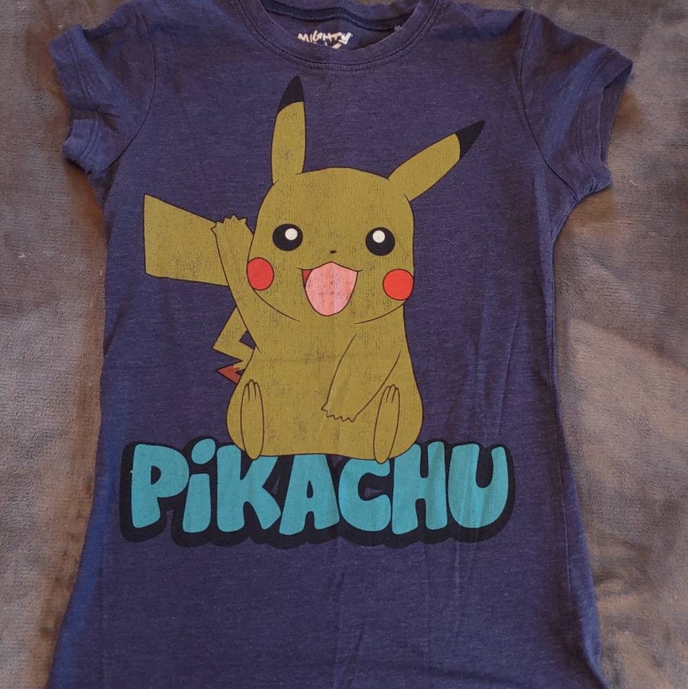 Pikachu Pokemon t-shirt